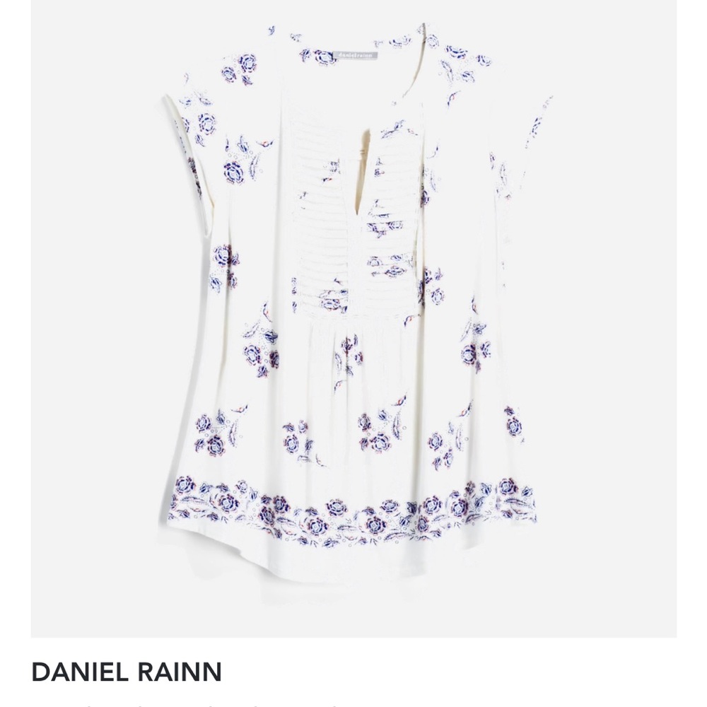 Daniel Rainn pleated split neck blouse. Soft fabric. Purple/pink floral pattern.